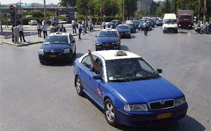 Χωρίς ταξί η Θεσσαλονίκη μέχρι τις 3 το μεσημέρι